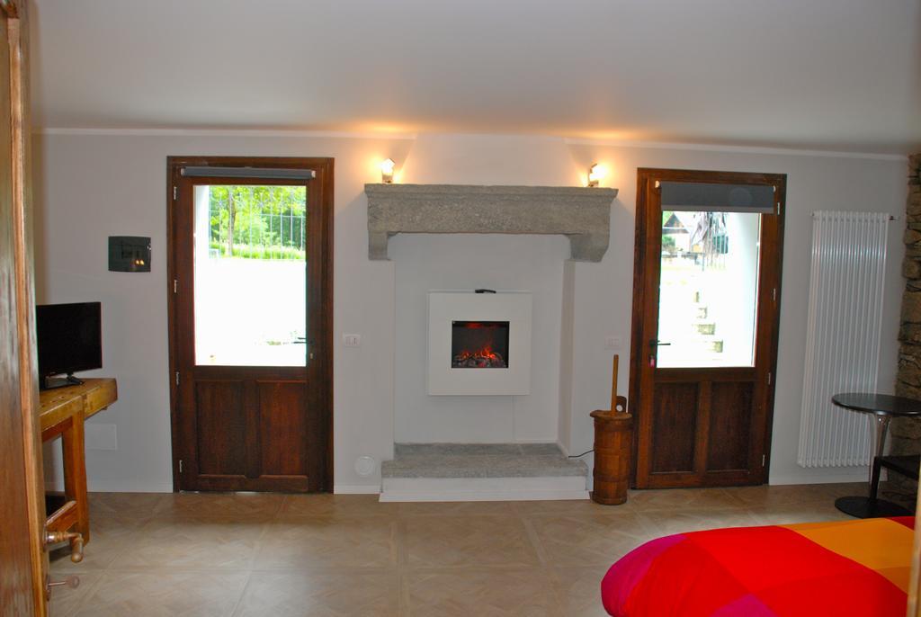 Ca' Del Borgo Hotel Cadarese Luaran gambar